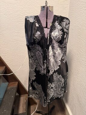 Miss Me Black and White Paisley Slip Dress